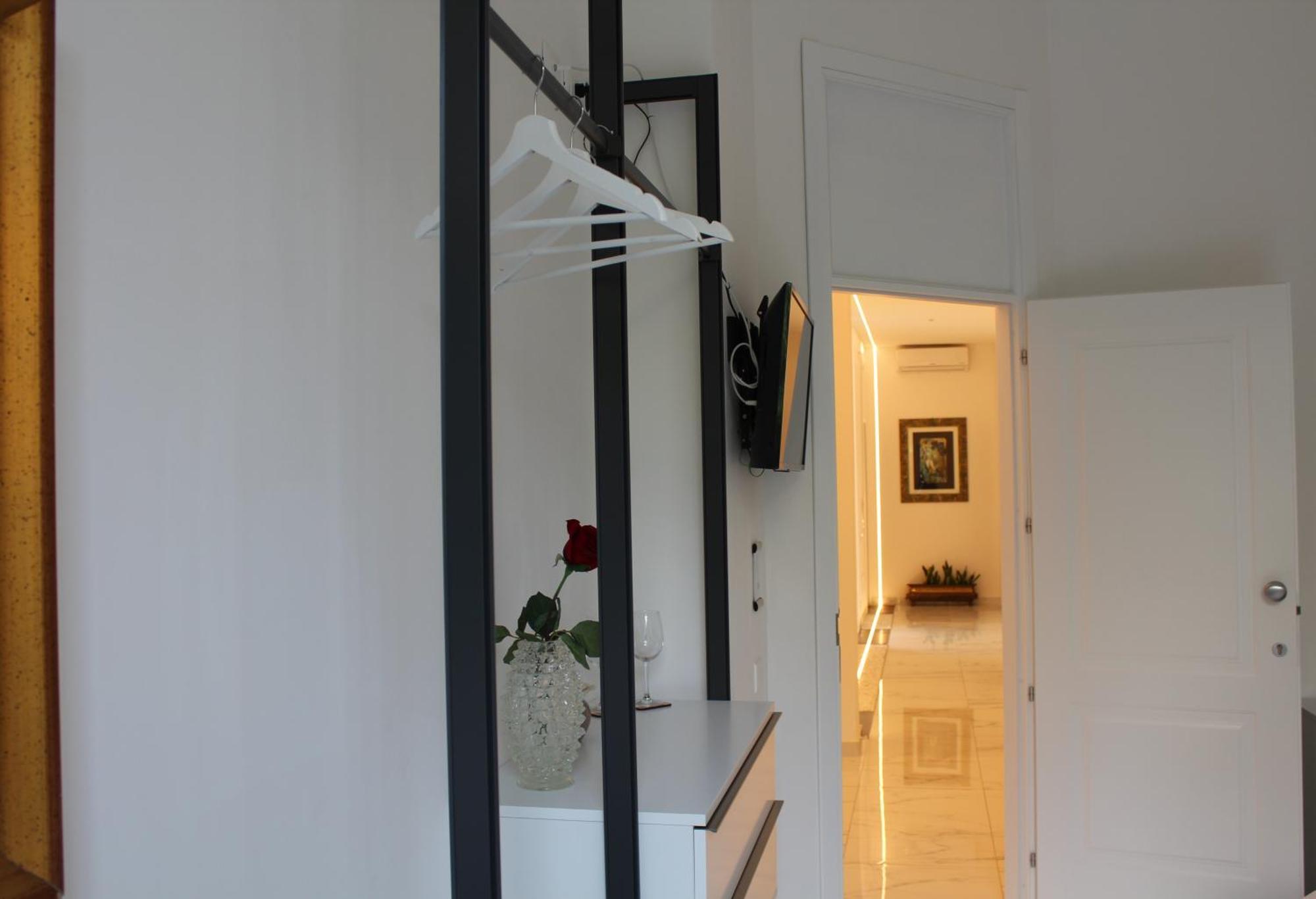 Falstaff Rooms & Suites Παλέρμο Εξωτερικό φωτογραφία